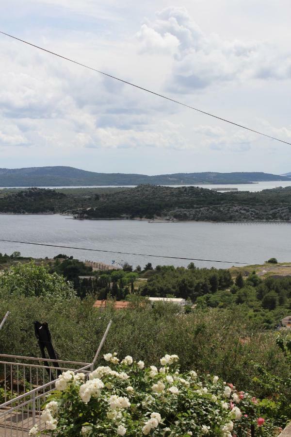 Studio Apartman Ana Šibenik Exterior foto