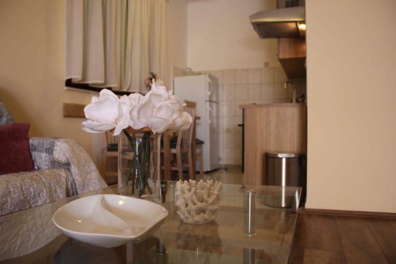 Studio Apartman Ana Šibenik Exterior foto